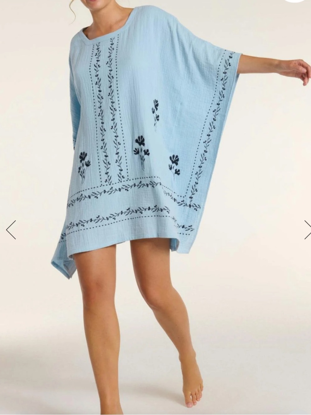 NWT Hermoza Priscilla Dress in Blue Floral
Embroidery Coverup Sz XS/S 🧡🎀